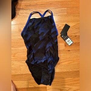 NWT Speedo Size 8/34